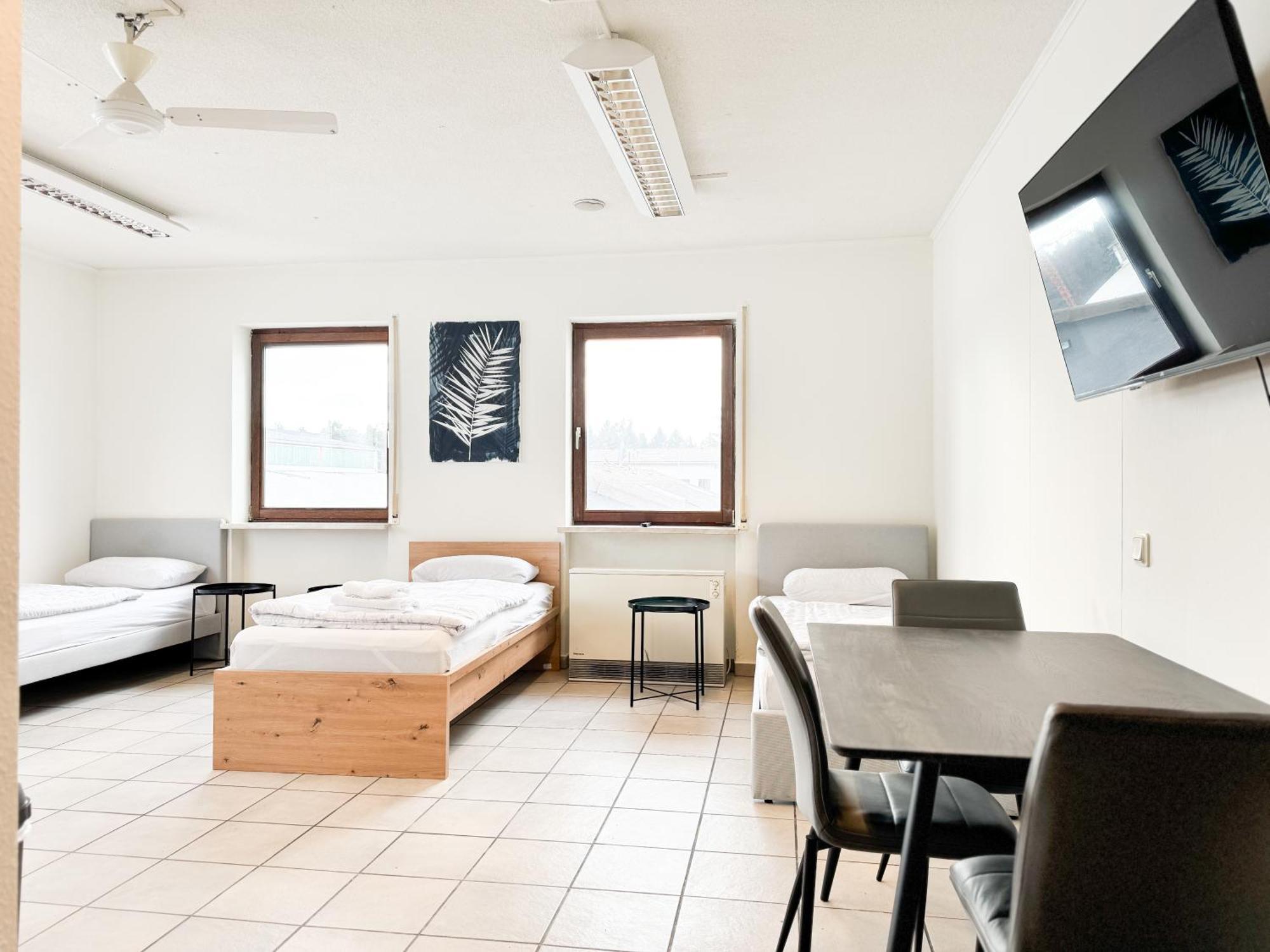 Modern Living Studios Karlsbad Kültér fotó