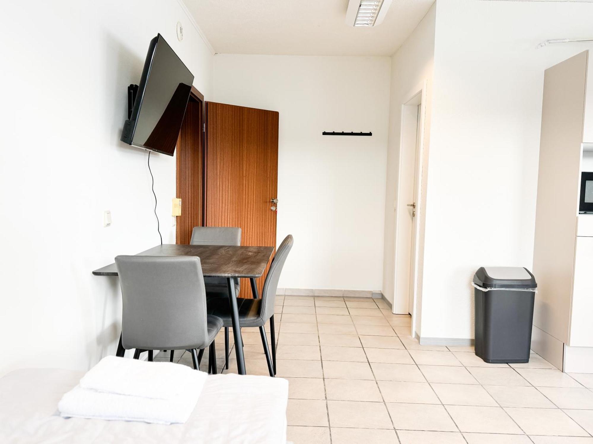 Modern Living Studios Karlsbad Kültér fotó